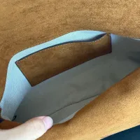 $85.00 USD Gucci AAA Quality Messenger Bags #1432177