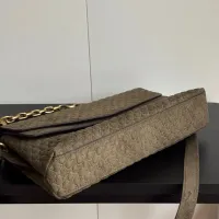 $85.00 USD Gucci AAA Quality Messenger Bags #1432182