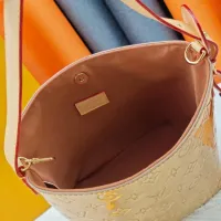 $76.00 USD Louis Vuitton AAA Quality Shoulder Bags For Women #1432321