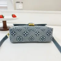 $42.00 USD Louis Vuitton Messenger Bags For Women #1432358