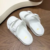 $85.00 USD Fendi Slippers For Men #1433509