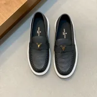 $82.00 USD Louis Vuitton Casual Shoes For Men #1433859