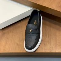 $82.00 USD Louis Vuitton Casual Shoes For Men #1433859