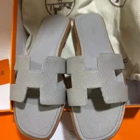 $98.00 USD Hermes Slippers For Women #1434542