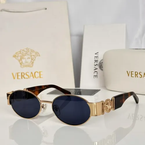 Versace AAA Quality Sunglasses #1434981