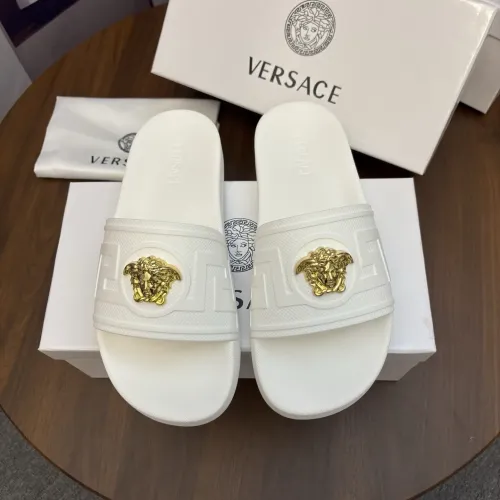 Versace Slippers For Men #1435270