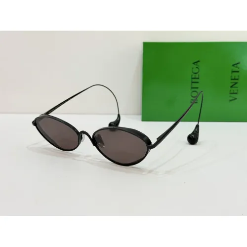 Bottega Veneta AAA Quality Sunglasses #1435567