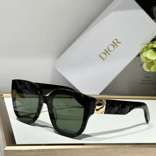 Christian Dior AAA Quality Sunglasses #1435728