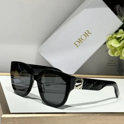 Christian Dior AAA Quality Sunglasses #1435729