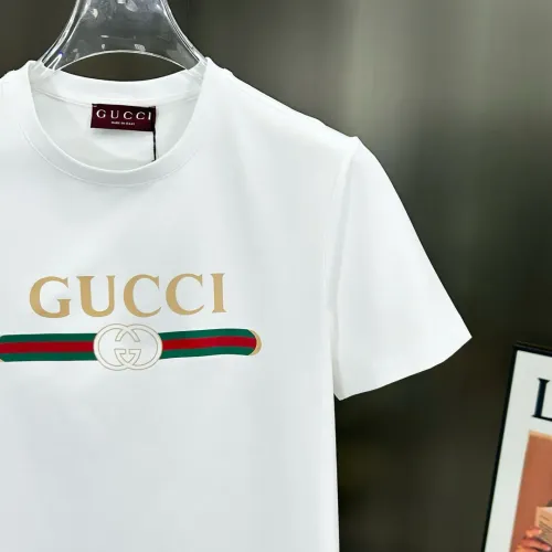Replica Gucci T-Shirts Short Sleeved For Unisex #1436314 $68.00 USD for Wholesale