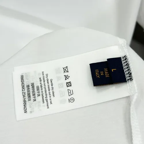 Replica Louis Vuitton LV T-Shirts Short Sleeved For Unisex #1436322 $64.00 USD for Wholesale