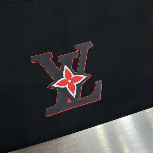 Replica Louis Vuitton LV T-Shirts Short Sleeved For Unisex #1436324 $64.00 USD for Wholesale