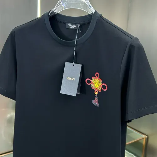 Replica Versace T-Shirts Short Sleeved For Unisex #1436327 $64.00 USD for Wholesale