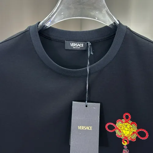 Replica Versace T-Shirts Short Sleeved For Unisex #1436327 $64.00 USD for Wholesale