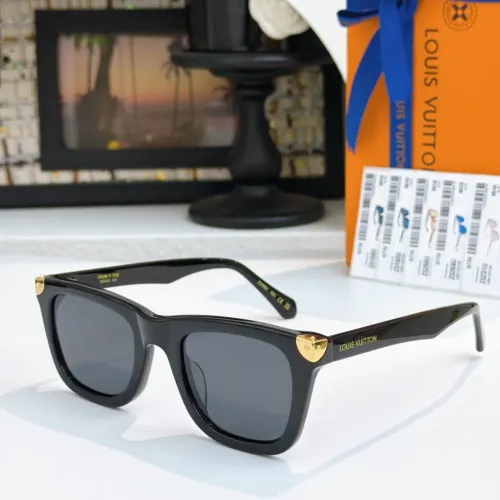 Louis Vuitton AAA Quality Sunglasses #1436337