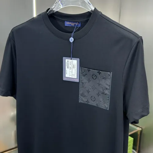 Replica Louis Vuitton LV T-Shirts Short Sleeved For Men #1436369 $64.00 USD for Wholesale