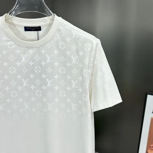 Replica Louis Vuitton LV T-Shirts Short Sleeved For Men #1436370 $68.00 USD for Wholesale