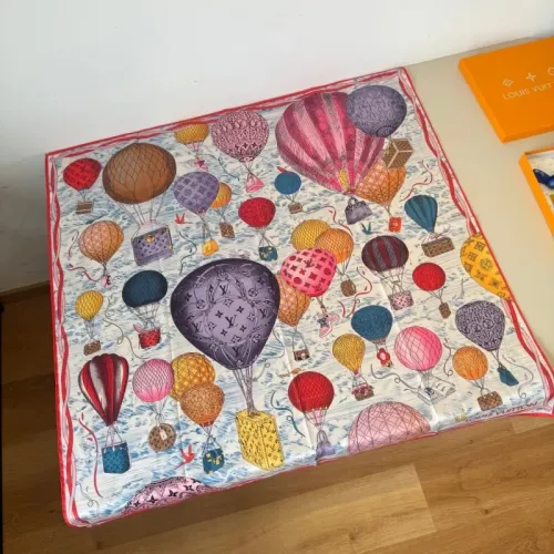 Louis Vuitton Silk Squares #1436419