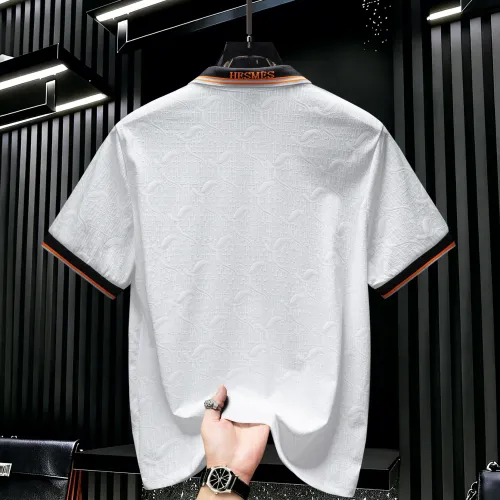 Replica Hermes T-Shirts Short Sleeved For Men #1436712 $45.00 USD for Wholesale