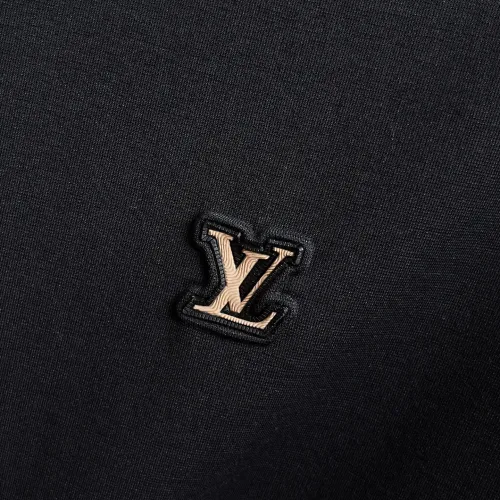 Replica Louis Vuitton LV T-Shirts Short Sleeved For Men #1436911 $48.00 USD for Wholesale