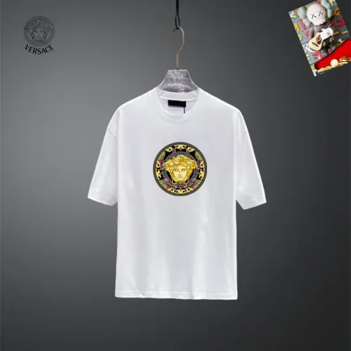 Gucci T-Shirts Short Sleeved For Unisex #1437114