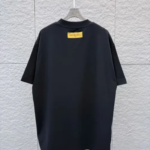 Replica Louis Vuitton LV T-Shirts Short Sleeved For Unisex #1437654 $36.00 USD for Wholesale