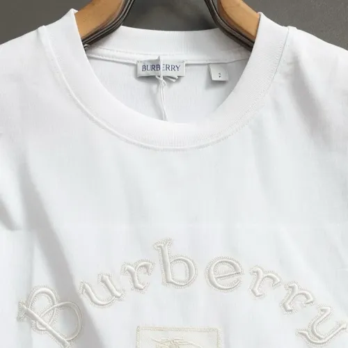 Replica Burberry T-Shirts Short Sleeved For Unisex #1438198 $36.00 USD for Wholesale