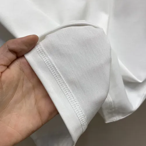 Replica Louis Vuitton LV T-Shirts Short Sleeved For Men #1438315 $39.00 USD for Wholesale