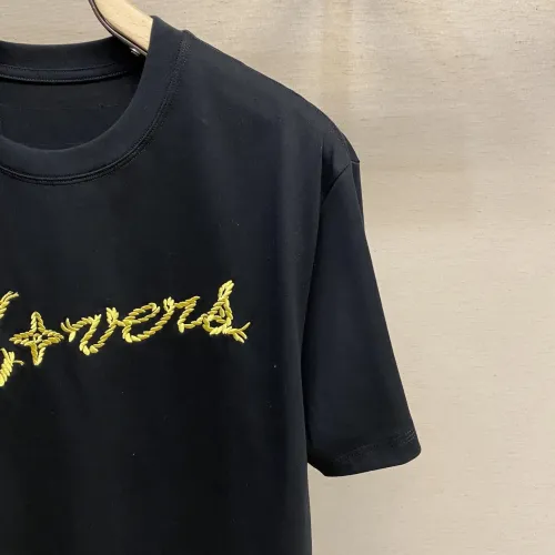 Replica Louis Vuitton LV T-Shirts Short Sleeved For Men #1438318 $39.00 USD for Wholesale