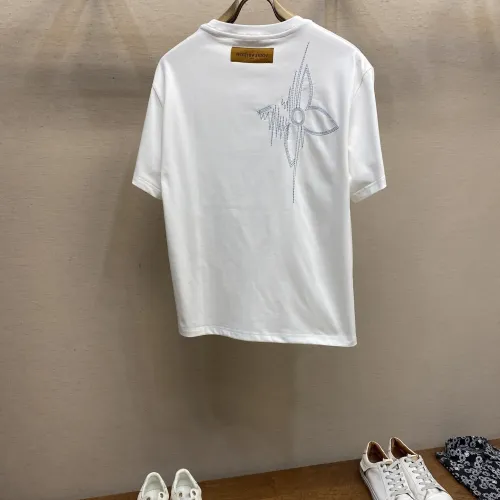 Replica Louis Vuitton LV T-Shirts Short Sleeved For Men #1438323 $39.00 USD for Wholesale
