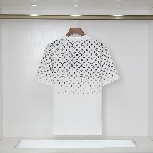 Replica Louis Vuitton LV T-Shirts Short Sleeved For Unisex #1438856 $36.00 USD for Wholesale