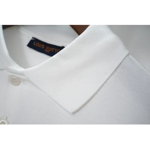 Replica Louis Vuitton LV T-Shirts Short Sleeved For Men #1438861 $42.00 USD for Wholesale