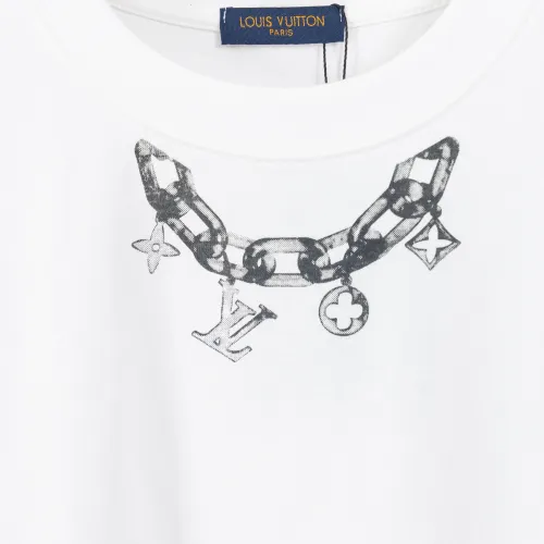 Replica Louis Vuitton LV T-Shirts Short Sleeved For Men #1438869 $36.00 USD for Wholesale