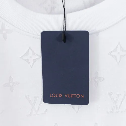Replica Louis Vuitton LV T-Shirts Short Sleeved For Men #1438873 $36.00 USD for Wholesale